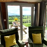 Le Enchante Avec Vue Panoramique - 10p Alpehytte Sevigny (Orne)